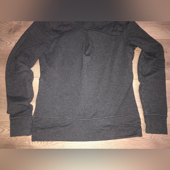 Patagonia Women’s Swell Belle Full Zip Fleece Jacket Size M Black Pockets Casual - Picture 8 of 12